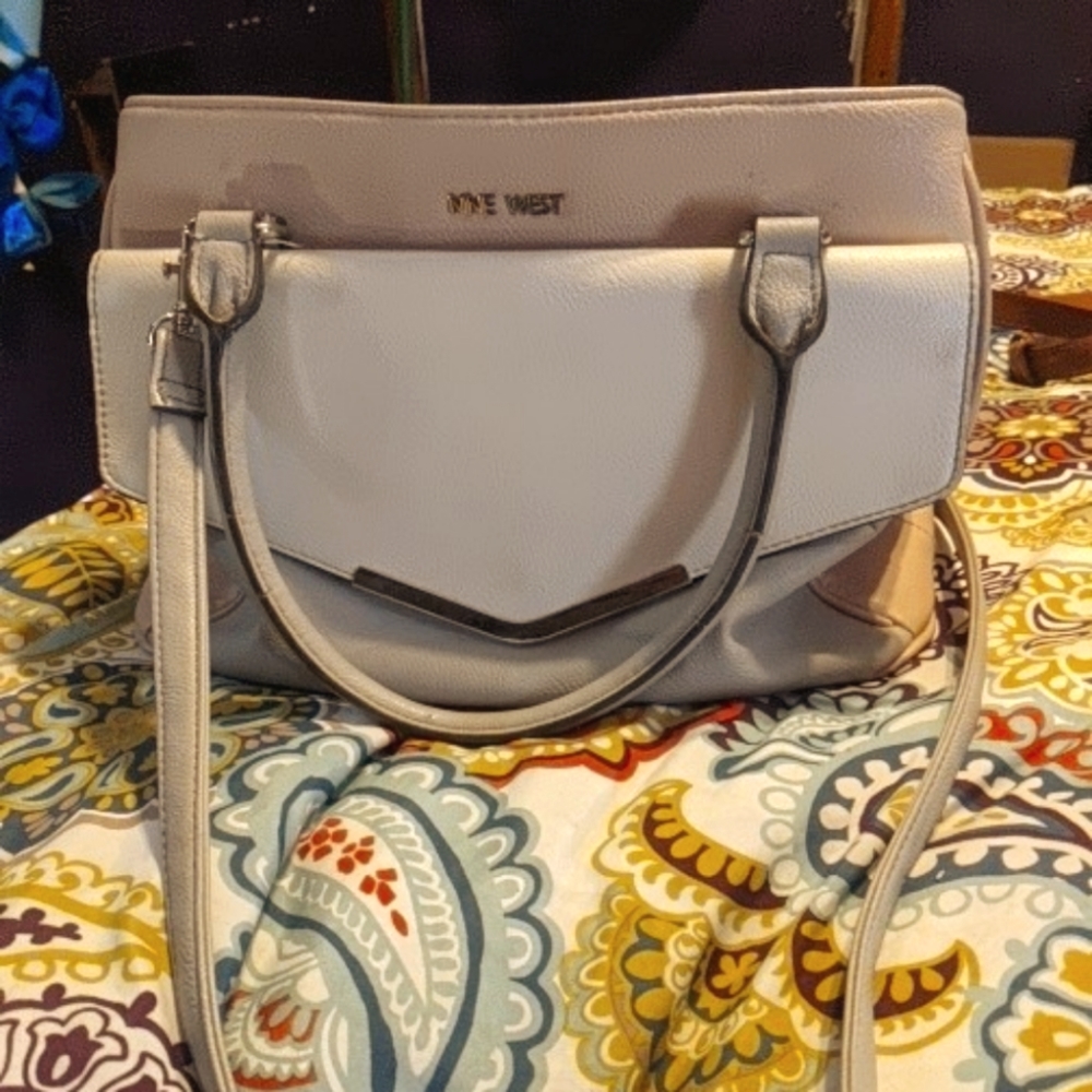 Nine west pink and creme purse